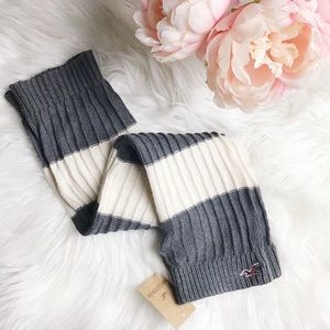 Hollister Knit Grey & Cream “Bettys” Leg Warmers